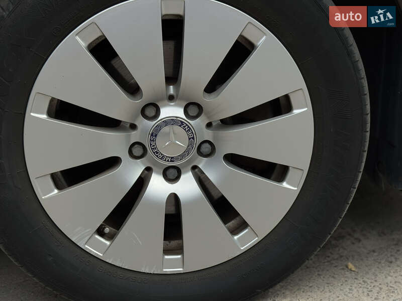 Хэтчбек Mercedes-Benz B-Class 2016 в Львове фото 5 Хэтчбек Mercedes-Benz B-Class 2016 в Львове