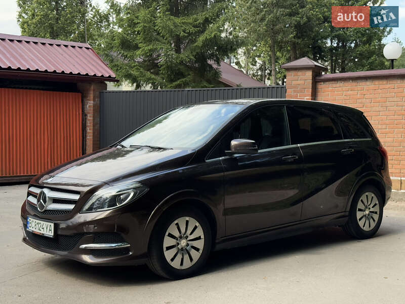 Хэтчбек Mercedes-Benz B-Class 2016 в Львове фото 16 Хэтчбек Mercedes-Benz B-Class 2016 в Львове