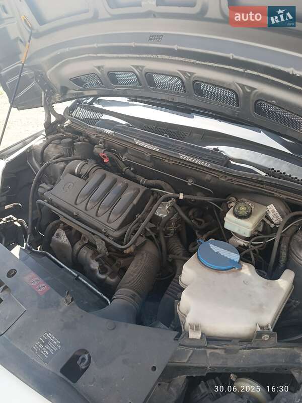 Хэтчбек Mercedes-Benz B-Class 2008 в Днепре фото 5 Хэтчбек Mercedes-Benz B-Class 2008 в Днепре