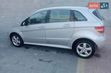 Хэтчбек Mercedes-Benz B-Class 2006 в 