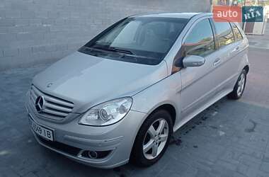 Хэтчбек Mercedes-Benz B-Class 2006 в 