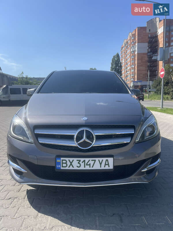 Хэтчбек Mercedes-Benz B-Class 2015 в Хмельницком