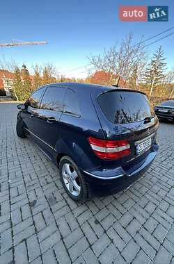 Хэтчбек Mercedes-Benz B-Class 2005 в 