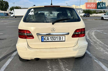 Хэтчбек Mercedes-Benz B-Class 2006 в 