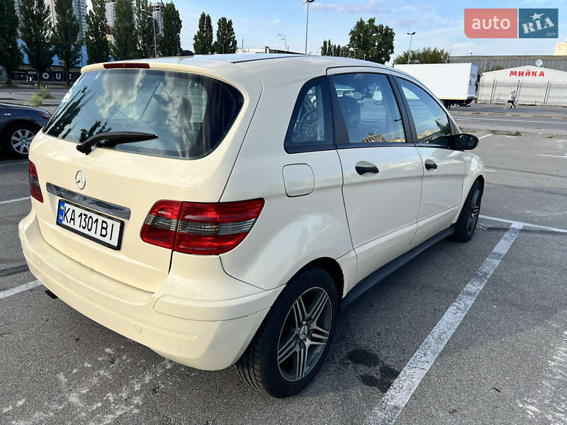 Хэтчбек Mercedes-Benz B-Class 2006 в Киеве