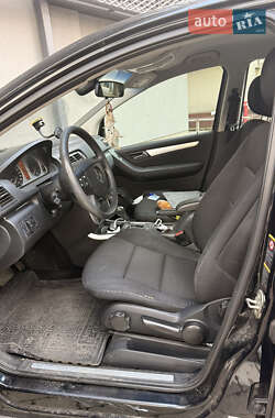 Хэтчбек Mercedes-Benz B-Class 2005 в 