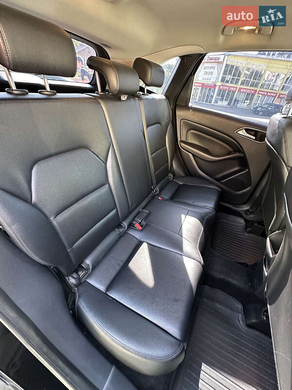 Хэтчбек Mercedes-Benz B-Class 2014 в Ивано-Франковске