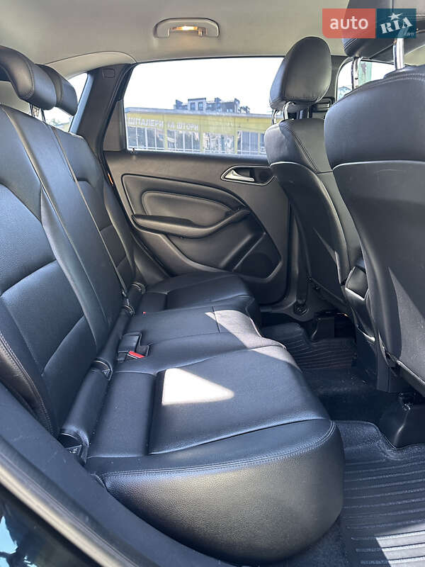 Хэтчбек Mercedes-Benz B-Class 2014 в Ивано-Франковске