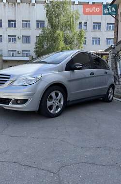 Хэтчбек Mercedes-Benz B-Class 2005 в 
