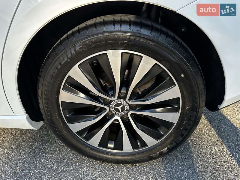 Хэтчбек Mercedes-Benz B-Class 2019 в Киеве