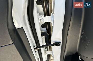 Хэтчбек Mercedes-Benz B-Class 2019 в 