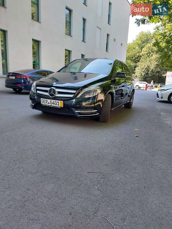 Хэтчбек Mercedes-Benz B-Class 2014 в Виннице фото 8 Хэтчбек Mercedes-Benz B-Class 2014 в Виннице