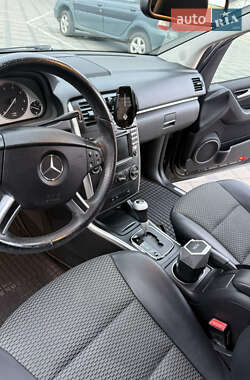 Хэтчбек Mercedes-Benz B-Class 2008 в 