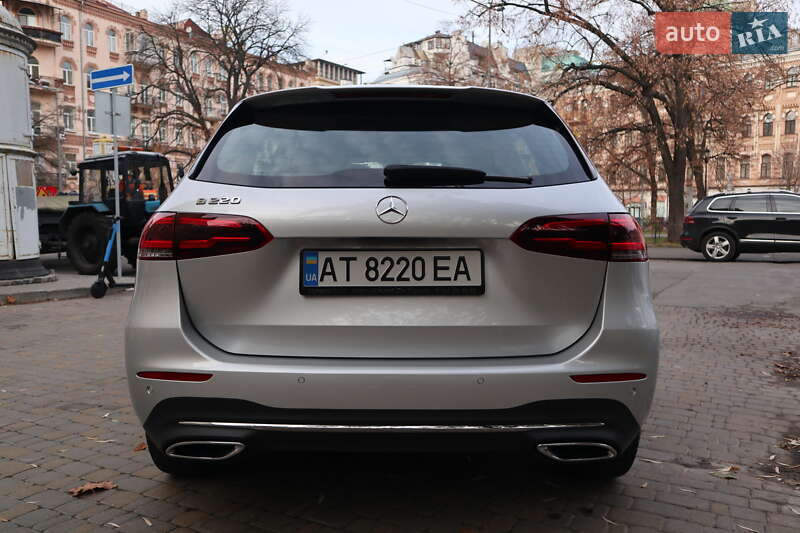 Хэтчбек Mercedes-Benz B-Class 2018 в Киеве