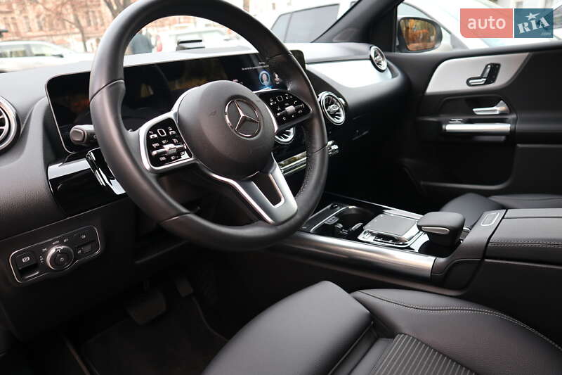 Хэтчбек Mercedes-Benz B-Class 2018 в Киеве