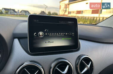 Хэтчбек Mercedes-Benz B-Class 2015 в 