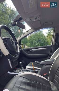 Хэтчбек Mercedes-Benz B-Class 2010 в 