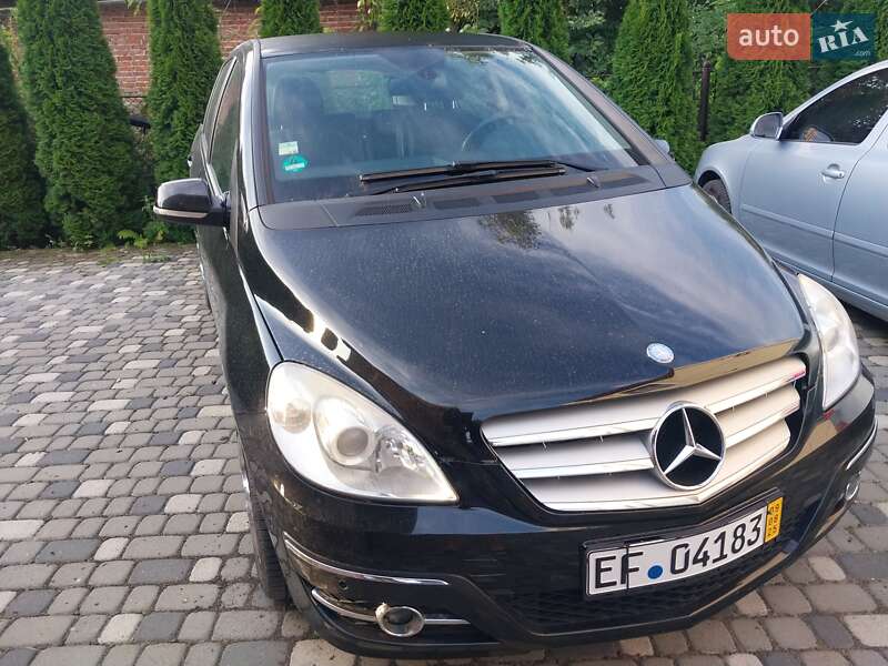 Хэтчбек Mercedes-Benz B-Class 2010 в Великой Багачке