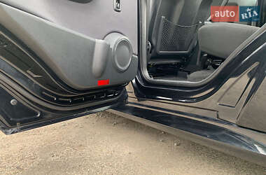 Хэтчбек Mercedes-Benz B-Class 2010 в 