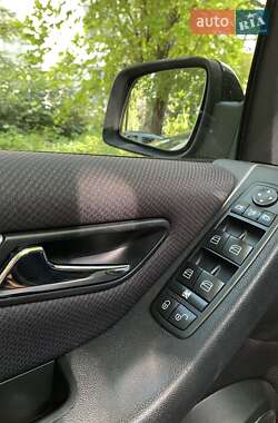 Хэтчбек Mercedes-Benz B-Class 2009 в 