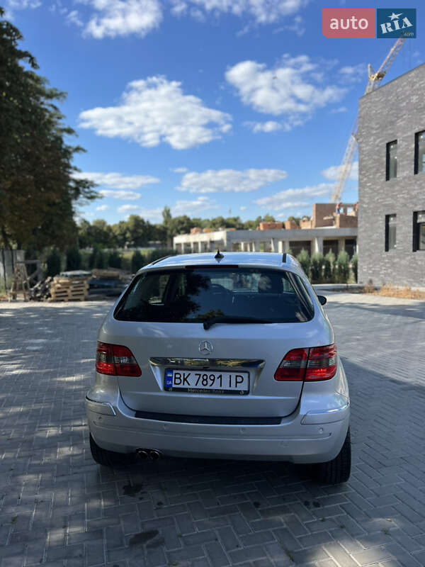 Хэтчбек Mercedes-Benz B-Class 2006 в Ровно