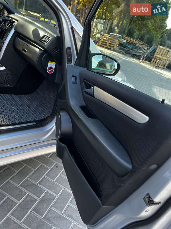 Хэтчбек Mercedes-Benz B-Class 2006 в Ровно