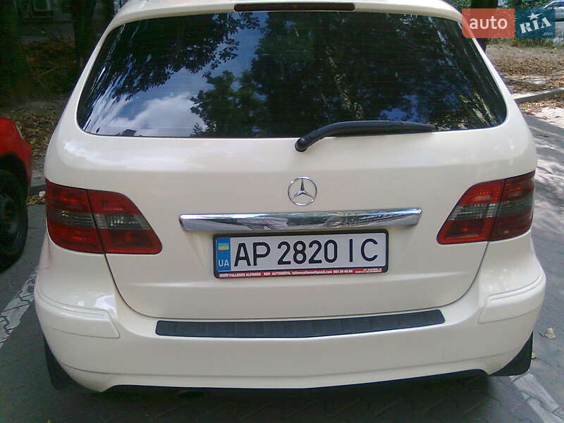 Хэтчбек Mercedes-Benz B-Class 2011 в Запорожье