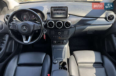 Хетчбек Mercedes-Benz B-Class 2015 в 