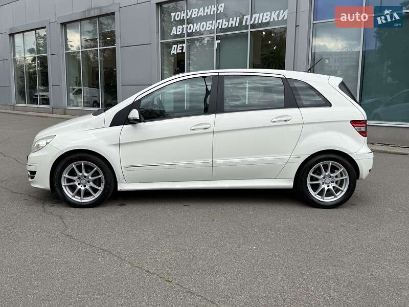 Хетчбек Mercedes-Benz B-Class 2010 в Києві