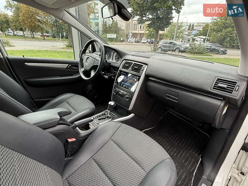 Хетчбек Mercedes-Benz B-Class 2010 в Києві