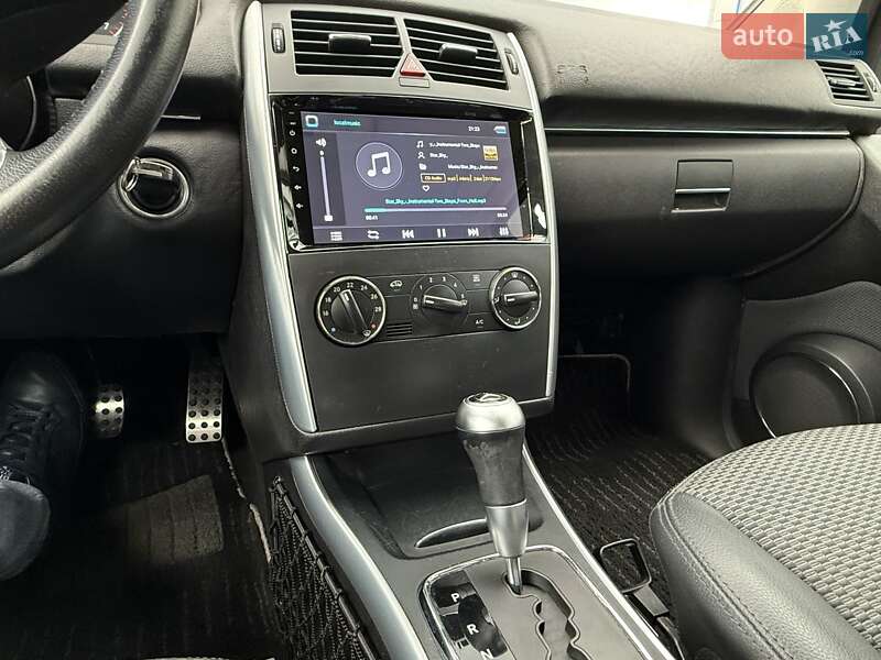 Хетчбек Mercedes-Benz B-Class 2010 в Києві