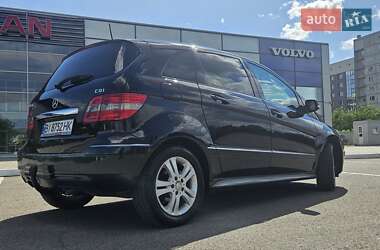 Хэтчбек Mercedes-Benz B-Class 2008 в 