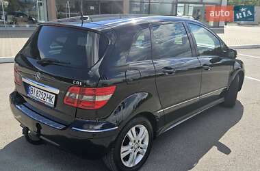 Хэтчбек Mercedes-Benz B-Class 2008 в 