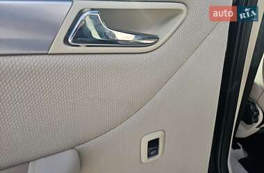 Хэтчбек Mercedes-Benz B-Class 2008 в 