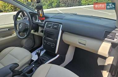 Хэтчбек Mercedes-Benz B-Class 2008 в 