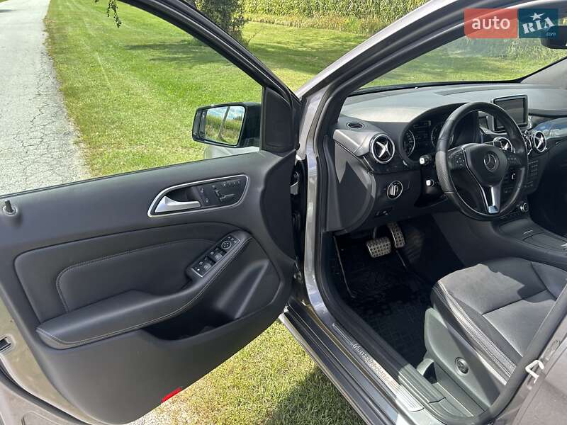 Хетчбек Mercedes-Benz B-Class 2014 в Глевасі