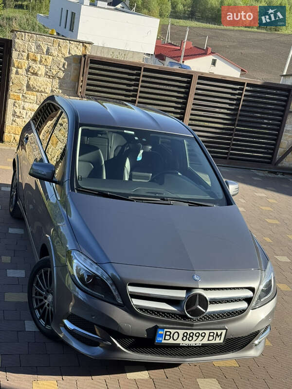 Mercedes-Benz B-Class 2017