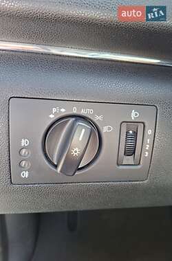 Хэтчбек Mercedes-Benz B-Class 2009 в 