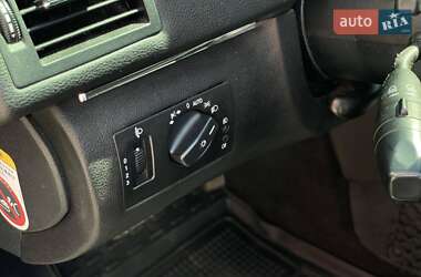 Хэтчбек Mercedes-Benz B-Class 2010 в 