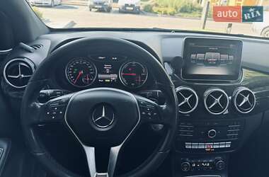 Хетчбек Mercedes-Benz B-Class 2015 в 