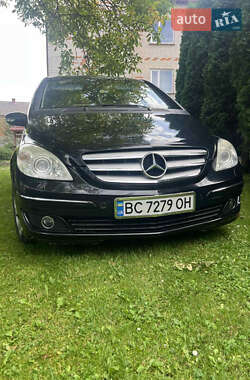 Хэтчбек Mercedes-Benz B-Class 2005 в 