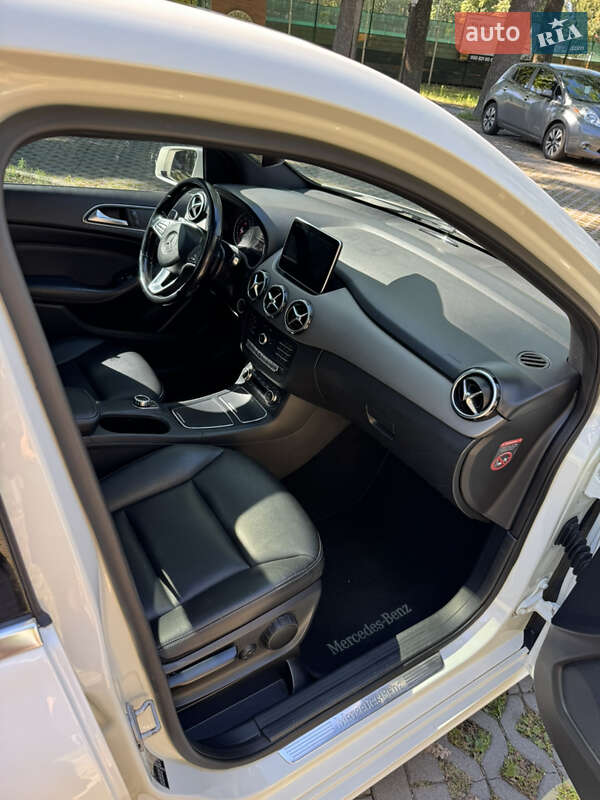 Хетчбек Mercedes-Benz B-Class 2015 в Києві