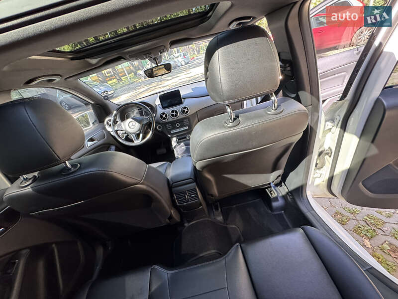 Хетчбек Mercedes-Benz B-Class 2015 в Києві