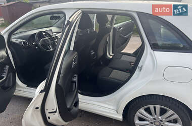 Хэтчбек Mercedes-Benz B-Class 2014 в 