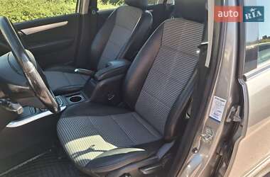 Хэтчбек Mercedes-Benz B-Class 2008 в 