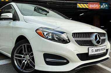 Хэтчбек Mercedes-Benz B-Class 2018 в 