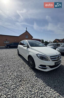 Хетчбек Mercedes-Benz B-Class 2017 в Дергачах
