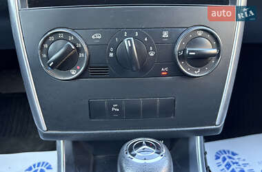Хэтчбек Mercedes-Benz B-Class 2008 в 