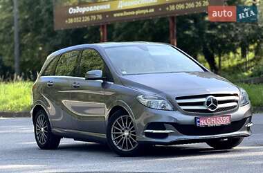 Хэтчбек Mercedes-Benz B-Class 2016 в 