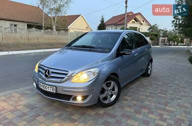Хэтчбек Mercedes-Benz B-Class 2007 в 